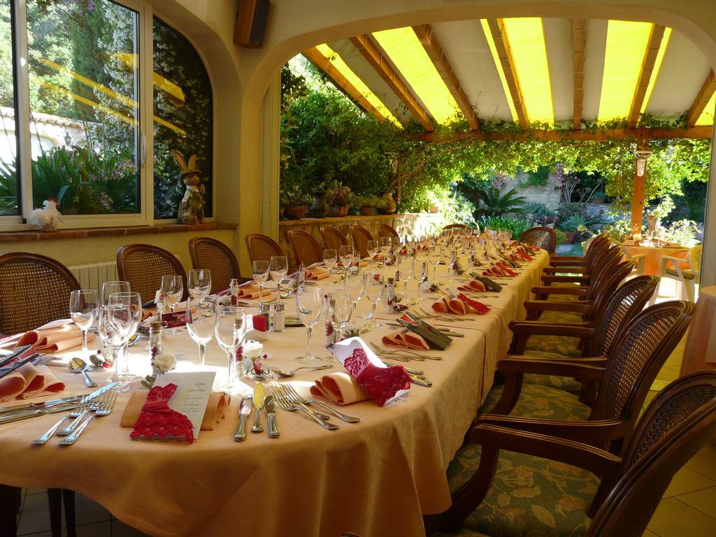L' Escapade Hotel & Restaurant Le Pradet Exterior photo